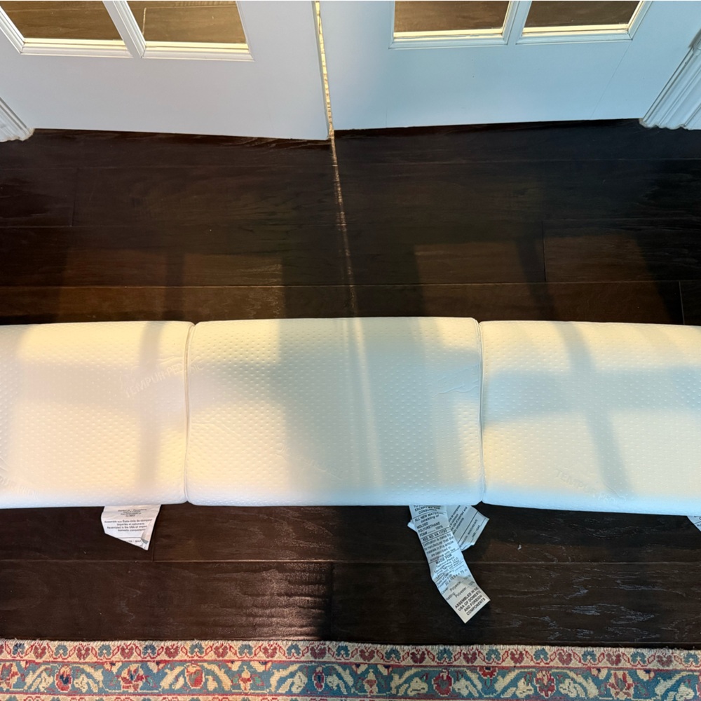 Premium White Home Bedding Pillow Set